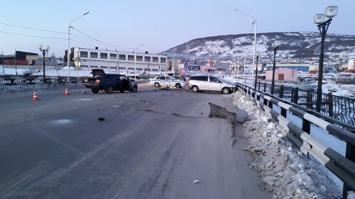 1 января в Магадане по вине пьяного водителя пострадали 3 человека в Магадане « автомагадан