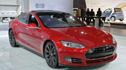 Tesla представила Model S с платной программной опцией увеличения ёмкости батареи в Магадане « автомагадан