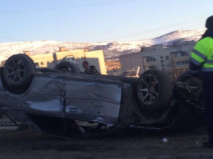 В Магадане перевернулась очередная иномарка в Магадане « автомагадан
