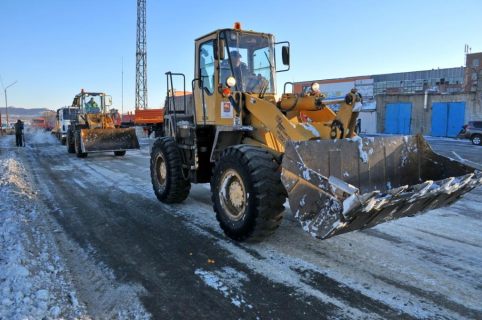 Предприятие ГЭЛУД перешло на круглосуточное обслуживание городских дорог в Магадане « автомагадан