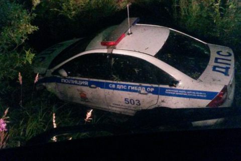 В Магадане разыскивают Toyota Noah, который совершил ДТП и ушел от погони полиции в Магадане « автомагадан